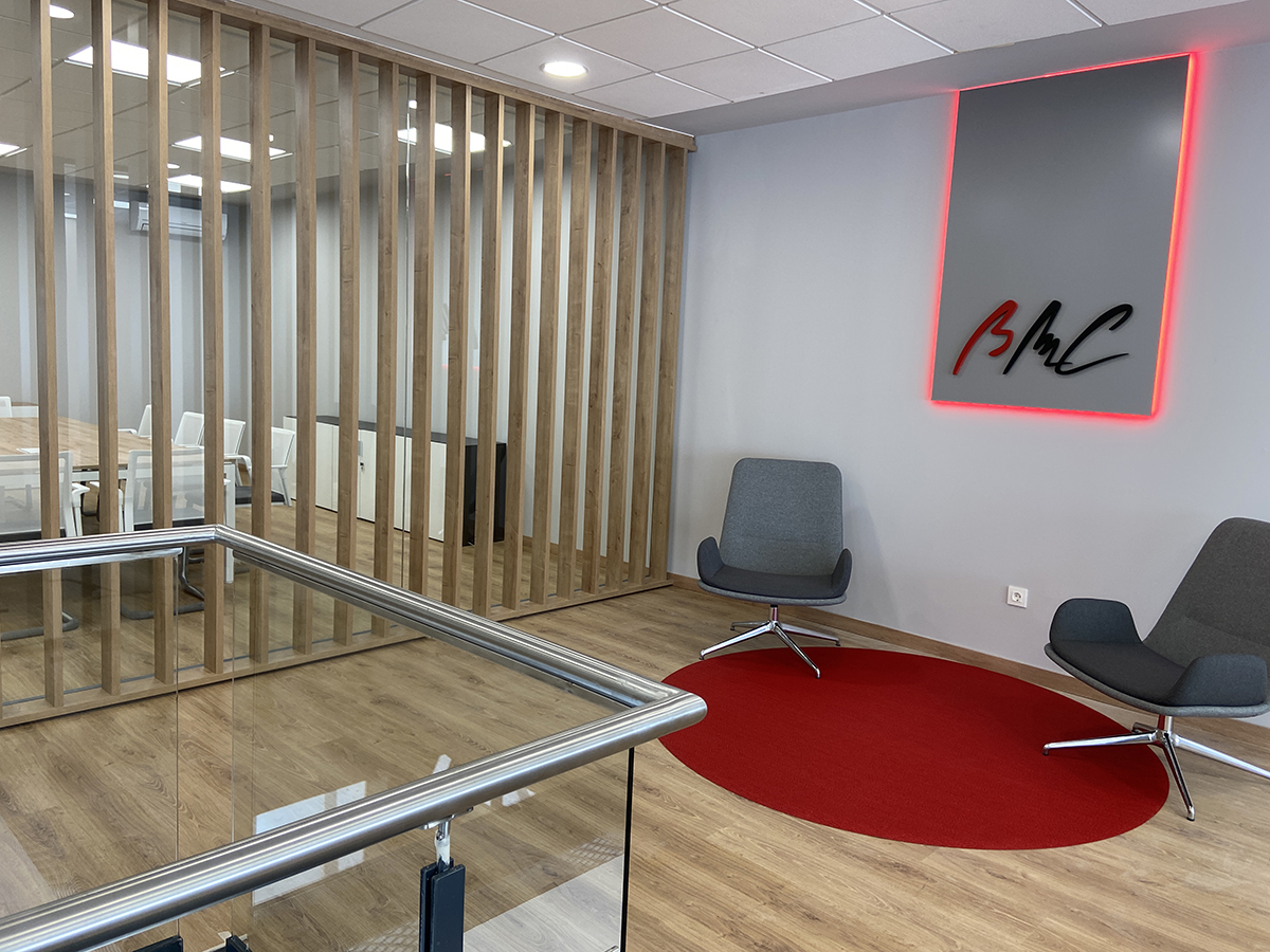 bmc-agricola-interiorismo-y-amueblamiento-integal-de-oficinas-Lara-muebles-oficina-zaragoza