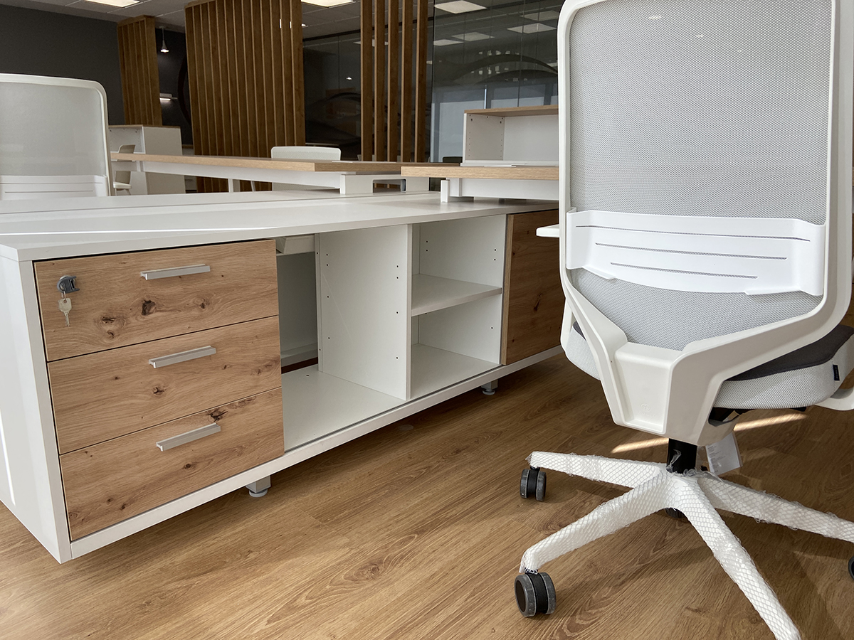 bmc-agricola-interiorismo-y-amueblamiento-integal-de-oficinas-Lara-muebles-oficina-zaragoza
