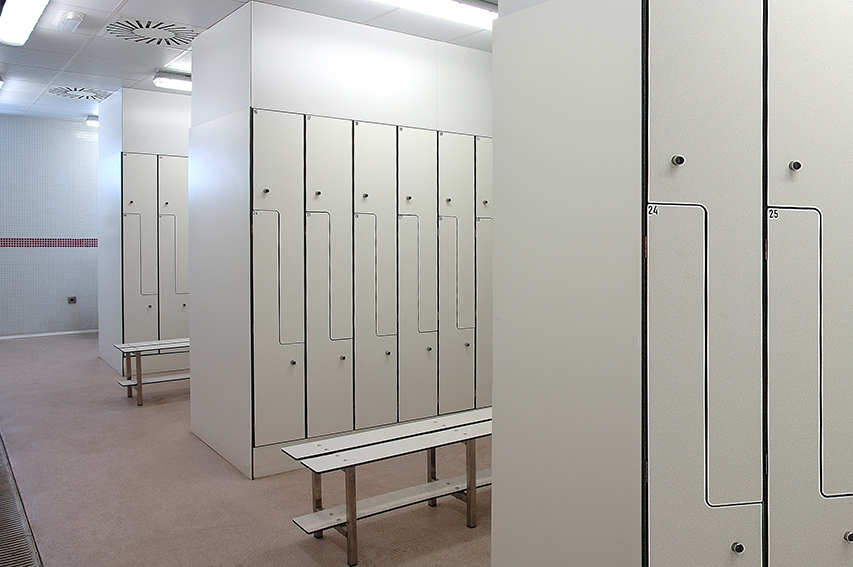HIERROS-AYORA-interiorismo-y-amueblamiento-integral-de-oficinas