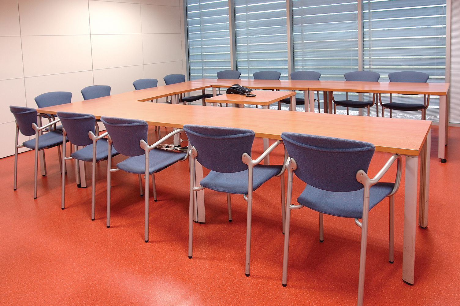bsh-plaza-interiorismo-y-amueblamiento-integral-de-oficinas-Lara-muebles-oficina-zaragoza