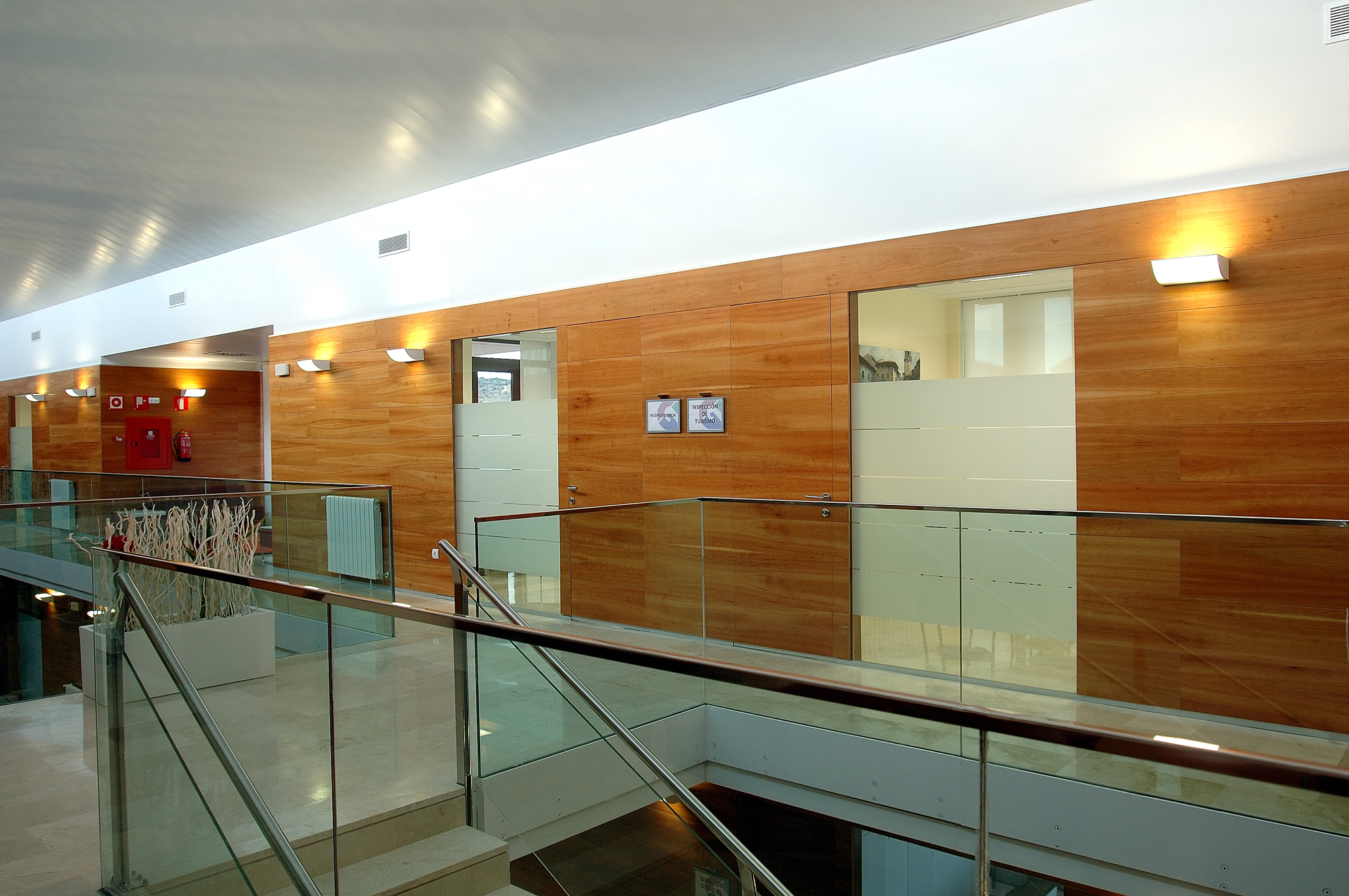Comarca-Gúdar Javalambre-interiorismo-y-amueblamiento-integral-de-oficinas