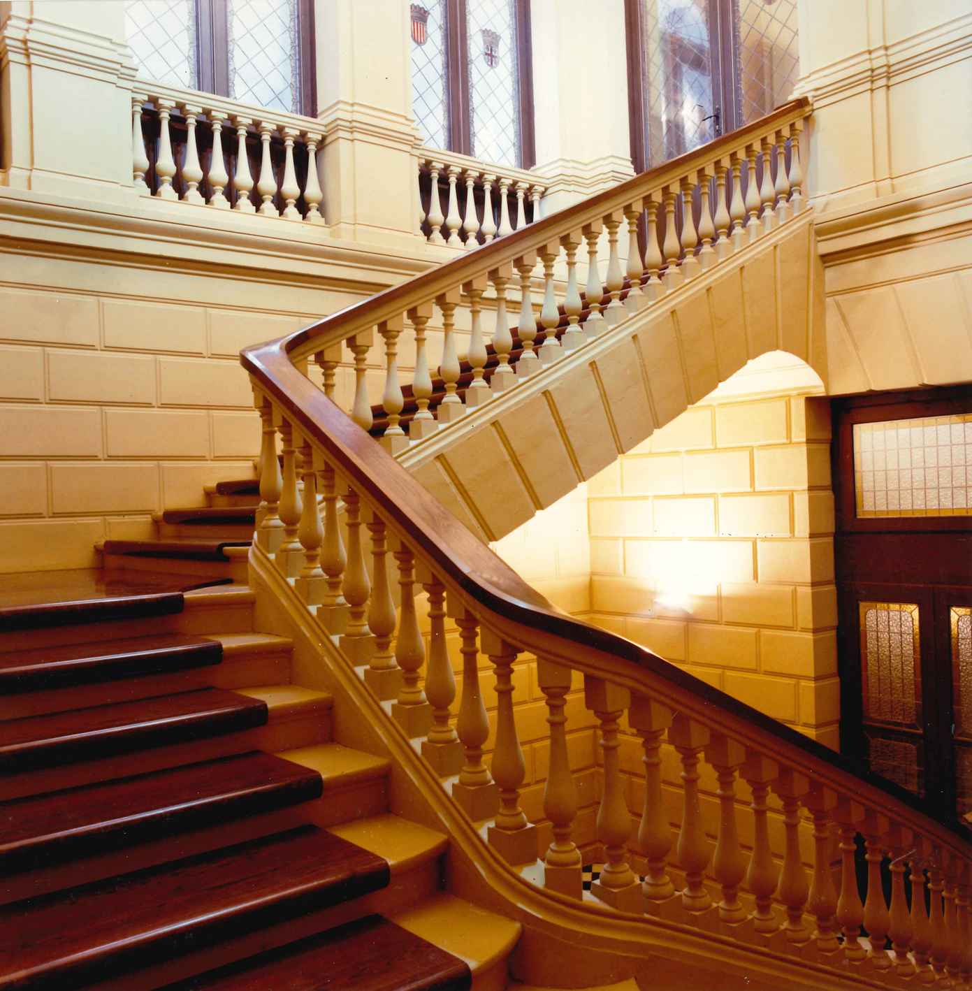 LARA-INTERIORISMO-Y-AMUEBLAMIENTO-INTEGRAL-DE-OFICINAS-ZARAGOZA-COLEGIO-NOTARIAL-ZARAGOZA