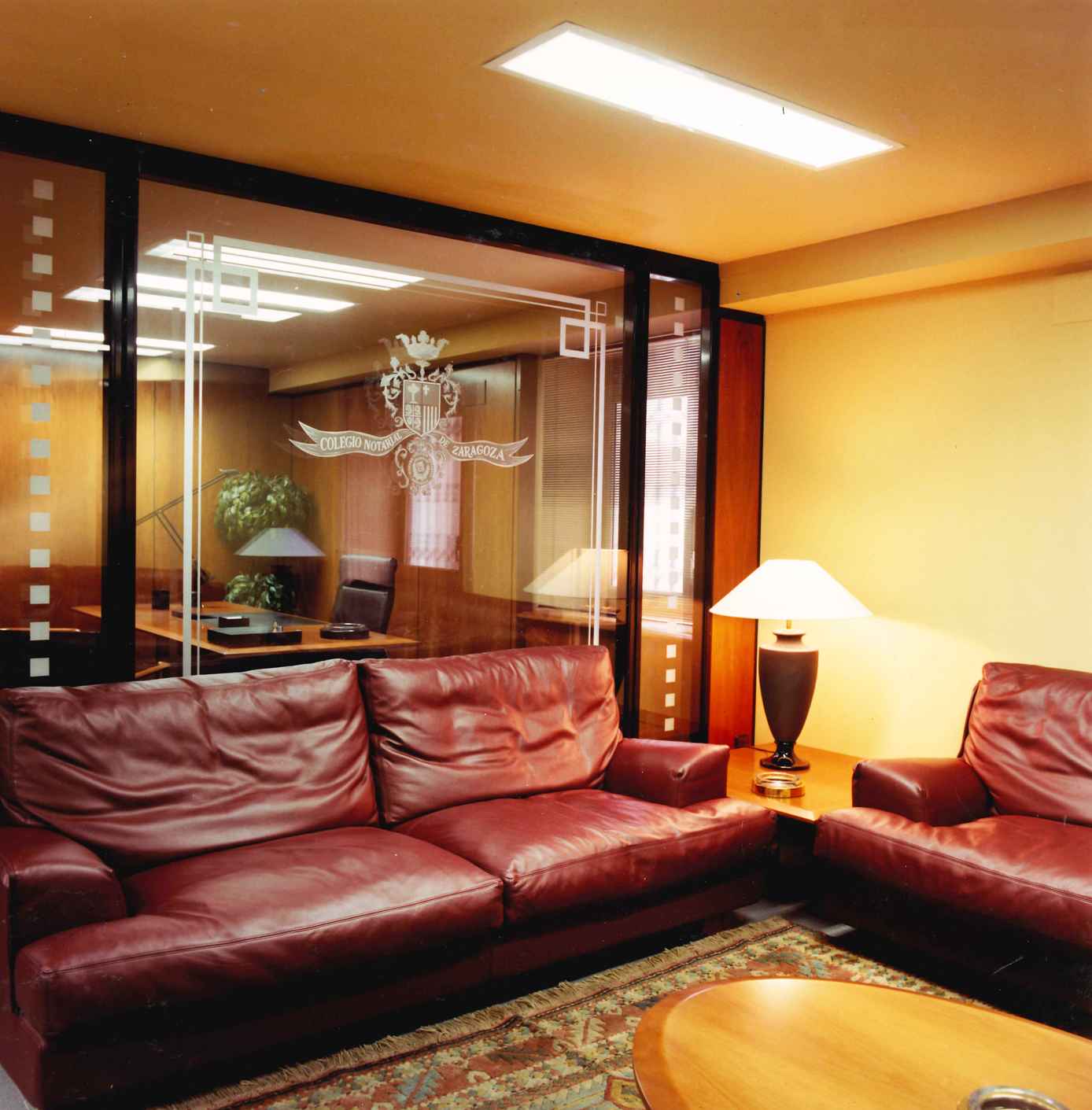 LARA-INTERIORISMO-Y-AMUEBLAMIENTO-INTEGRAL-DE-OFICINAS-ZARAGOZA-COLEGIO-NOTARIAL-ZARAGOZA
