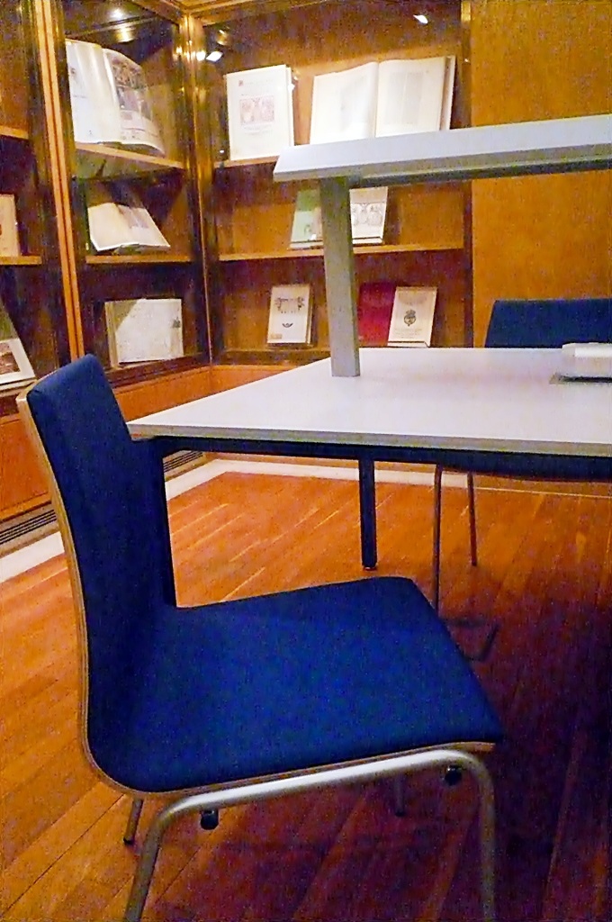 Cortes-de-Aragón-diseño-y-ejecucion-oficinas-Lara-amueblamiento-integral