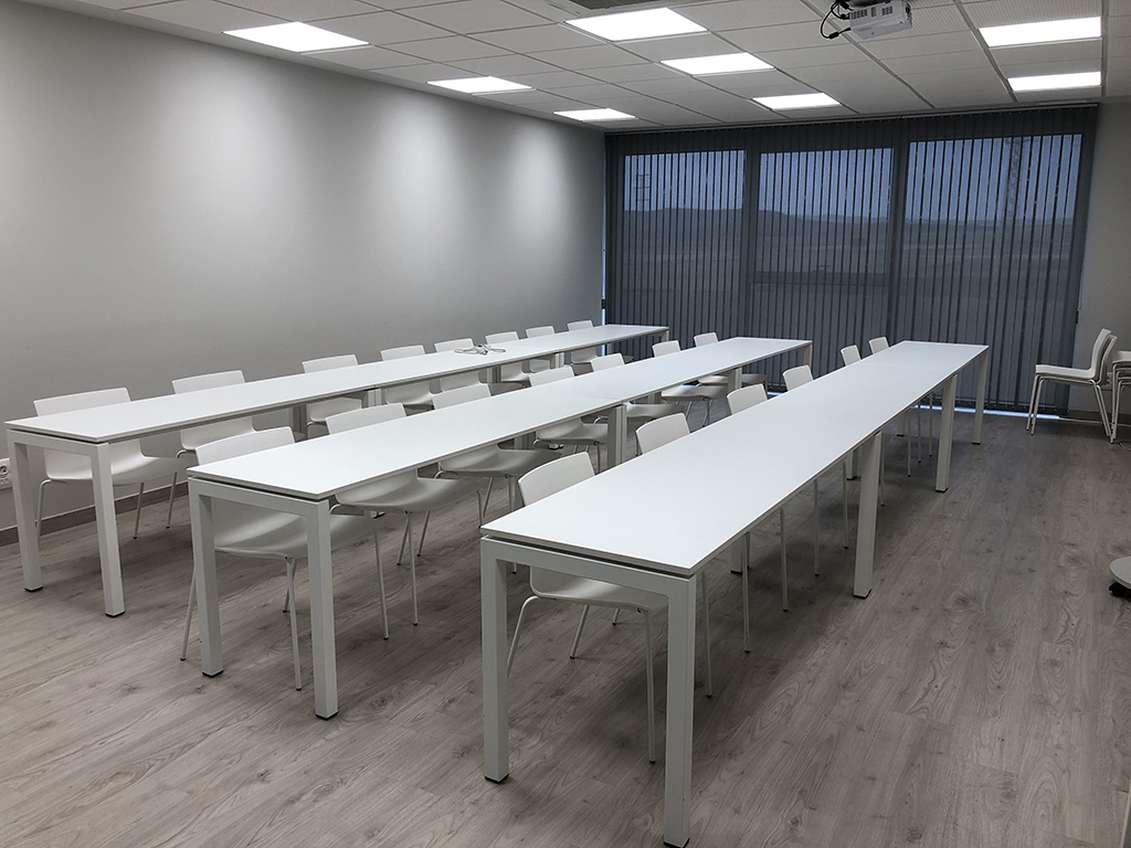 Araven-Group-Reformas-Montajes-Instalaciones-LARA-interiorismo-de-oficinas