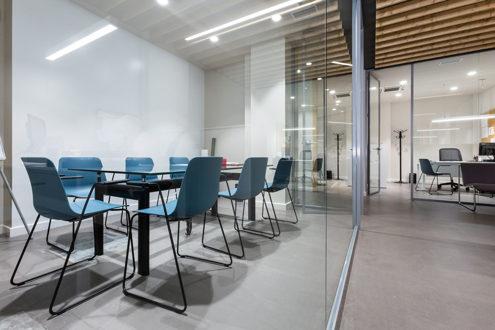CUAIRÓN-Diseño-y-ejecución-de-sus-oficinas-lara-interiorismo-y-amueblamiento-integral-de-oficinas