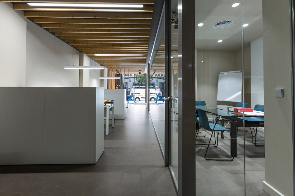CUAIRÓN-Diseño-y-ejecución-de-sus-oficinas-lara-interiorismo-y-amueblamiento-integral-de-oficinas